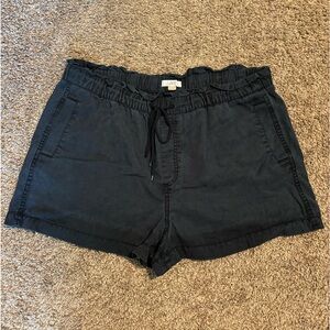 Women’s Loft Shorts Size XL